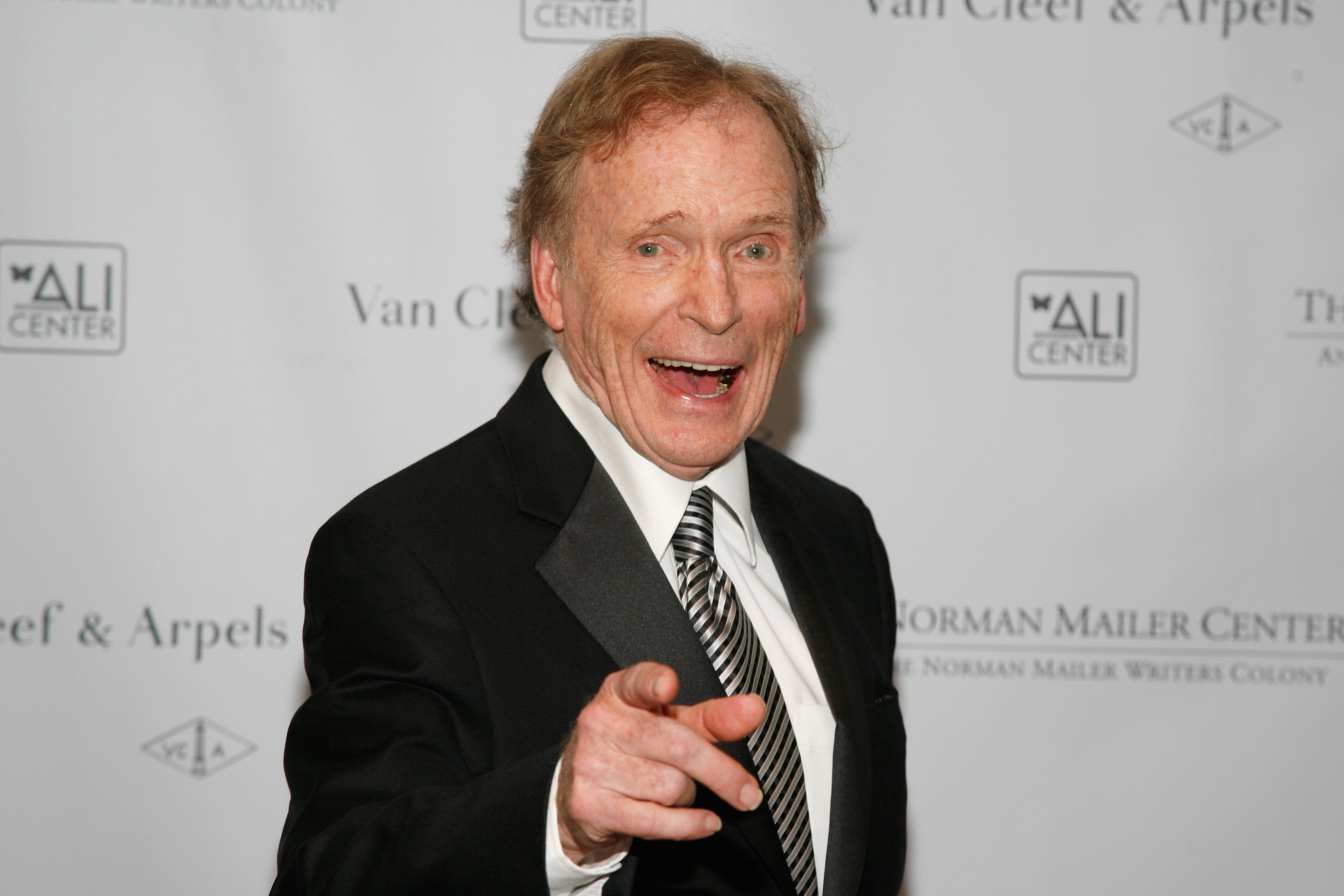 Dick Cavett Gets Kicky | The Dinner Party Download